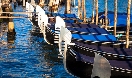 威尼斯 贡多拉斯细节渠道游客旅游地标船夫景观运输城市运河旅行图片