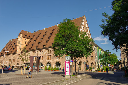 纽伦堡旧城区Mauthalle大楼的景象背景图片