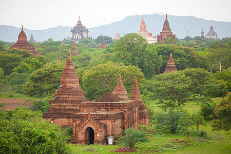 缅甸巴甘曼德勒古代塔塔佛塔遗产纪念碑日落佛教徒精神宝塔历史异教徒艺术图片