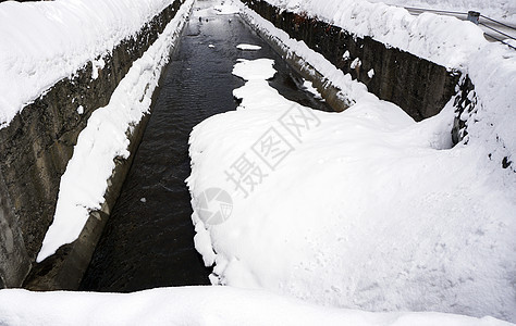 奥塔鲁的雪和运河冬季图片