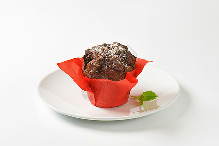 双巧克力蛋糕棕色早餐蛋糕甜点脆片食物小吃可可巧克力红色图片