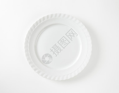 高级白餐盘圆形白色制品边缘餐具轮缘高架陶瓷陶器盘子图片