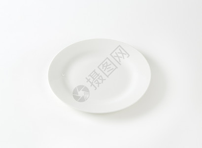 滚边边缘白板圆形盘子陶瓷制品餐具陶器白色图片