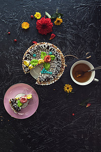 美味蛋糕的成分食物咖啡店奶油甜点茶壶派对早餐庆典木板茶碗图片