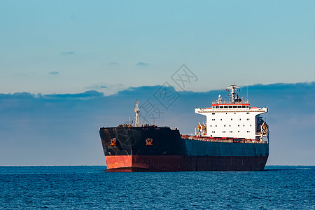 黑货货船货物黑色商业船运航行蓝色血管物流航海出口图片