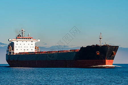 黑货货船出口商业血管货运黑色进口运输船运货物航海图片