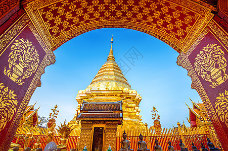 泰国清迈的Wathra 那个Doi Suthep蓝色地标建筑学佛教徒游客旅游宝塔金子文化热带图片