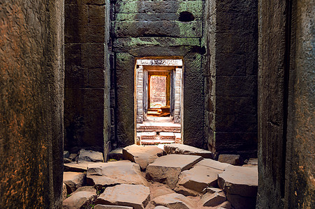 Ta Prohm 柬埔寨吴哥渡遗产世界高棉语宗教雕刻框架上帝历史沉思废墟图片