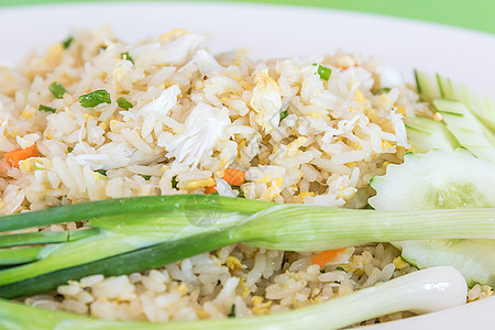 炒米饭泰式洋葱胡椒油炸餐厅健康黄瓜蔬菜午餐食物绿色图片