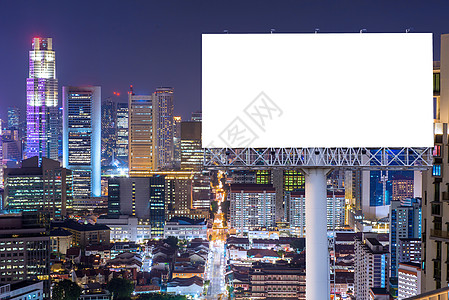 海报模板晚上在市区市中心做广告的广告牌空白战略促销横幅框架商业广告小样建筑展示控制板背景