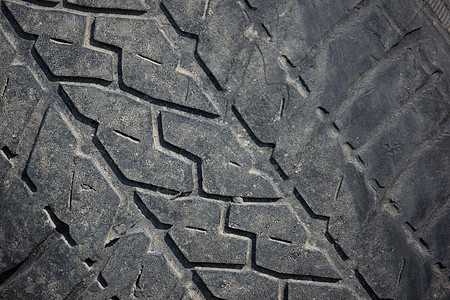 汽车旧的和肮脏的轮胎环境黑色回收车辆卡车运输垃圾车轮橡皮图片