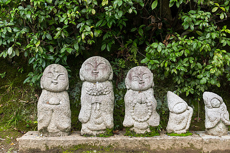 日本寺庙的雕像头脑微笑上帝灵魂旅游祷告极乐孩子们雕塑传统图片