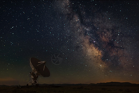 在新墨西哥州与银河星系的甚大型阵列图片