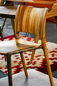 木制椅子奢华棕色白色装潢材料沙发座位家具房间客厅图片