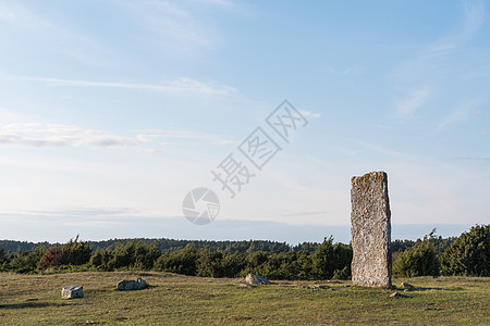 在瑞典世界遗产中坚不可摧的石头图片