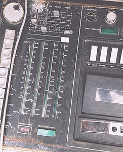 旧式不必要 有故障的音乐设备搅拌器控制DJ控制器蓝色灰尘渠道模拟技术打碟机木板平衡体积娱乐图片
