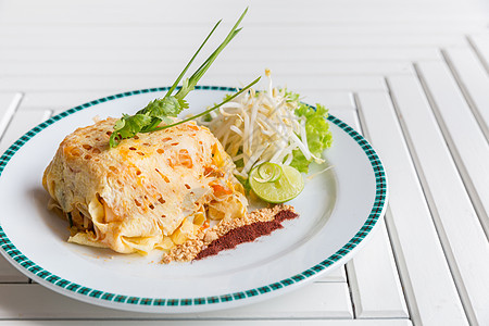 泰式面条软垫美食食物豆腐辣椒蔬菜香葱海鲜豆芽图片