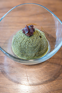 绿茶花生冰淇淋美食水平食物甜点红豆绿色红色餐厅背景图片