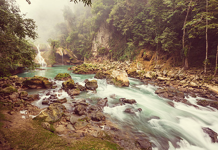 户外场景危地马拉的人才库溪流遗产风景旅游晴天水池国家气候蓝色森林背景