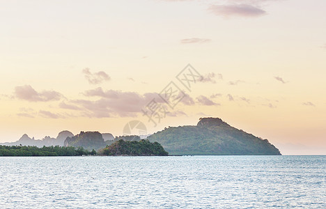 巴拉万异国情调天堂热带巡航假期海洋海岸海浪地标图片