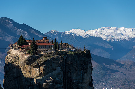 Meteora moMeteora mo综合建筑群的圣三一修道院Agia Trias悬崖吸引力农村爬坡遗产流星回廊游客文化宗教图片