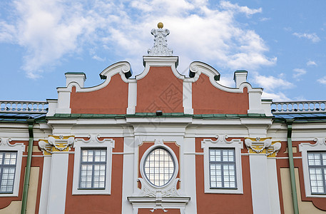 卡德里格宫殿 塔林蓝色版税博物馆旅游历史房子建筑天空旅行地标图片