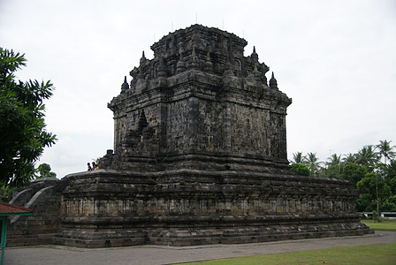 孟杜特寺庙 印度尼西亚日惹发现的又一座古老纪念碑历史吸引力岩石城市天空建筑学游客历史性废墟地标图片