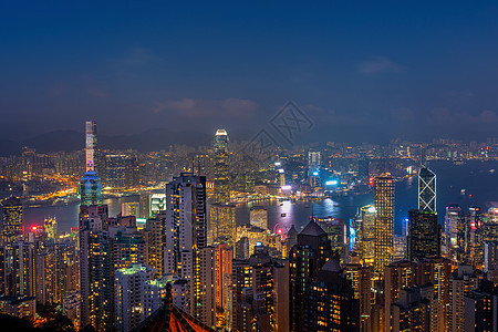 香港市风景在晚上 从维多利亚山峰顶峰经济摩天大楼地标旅行建筑天线金融旅游建筑学图片