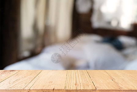 空木制桌 在抽象模糊的CO背景前街道杯子咖啡食物餐厅咖啡店展示厨房木头酒吧图片