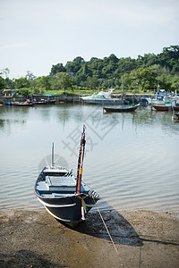 泰国瑞昂省渔港码头风景图案海岸线天空血管蓝天旅游海滩钓鱼建筑绿色旅行图片