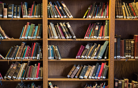 印有土耳其奥斯曼笔记本的书店图书馆教科书教育智慧古董学生档案知识贮存精装图片