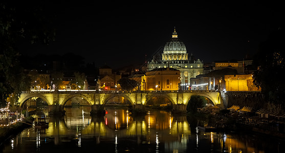 梵蒂冈城 圣彼得 夜里有桥壁反射教廷博物馆教会杰作风景场景旅游圣皮大教堂艺术图片