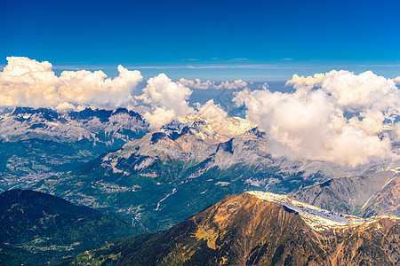 法国阿尔卑斯 上萨瓦伊 勃朗山远足冰川顶峰天空薄雾遗产滑雪地标世界假期图片