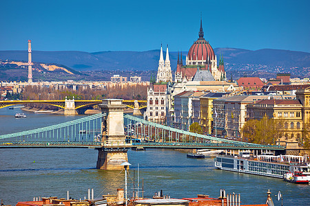 布达佩斯多瑙河河水沿岸链桥和议会Buu建筑旅游地标街道旅行全景建筑学景观中心天空图片