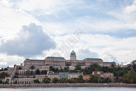 匈牙利布达佩斯Buda Castle全景天空城堡景观地标建筑害虫假期纪念碑双胞胎图片