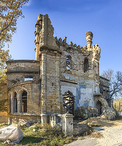 乌克兰Petrivka的Kuris豪宅尖塔破坏旅行城堡传说建筑风格旅游楼梯财产图片