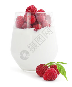 酸奶和新鲜草莓水果浆果盘子食物营养叶子小吃玻璃奶制品甜点图片