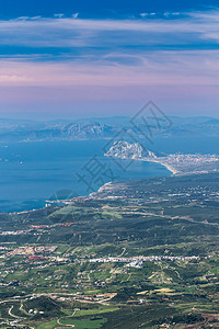 来自塞拉贝尔梅贾的直布罗陀海峡海岸线岩石城市海岸悬崖天际海景地标山脉旅行图片