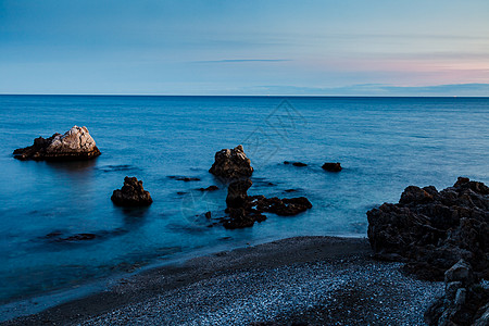 西班牙马拉加Casares岛海滩海岸场景天空石头岩石图片
