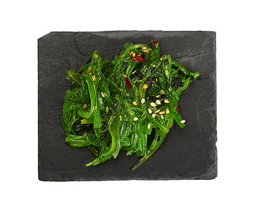 绿华美海草沙拉的紧贴部分杂草藻类起动机服务盘子海鲜烹饪食物尺寸黑板图片