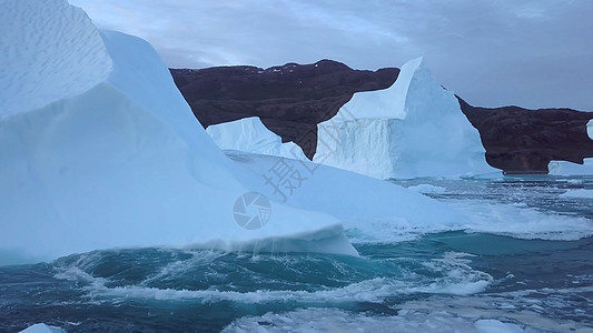 格陵兰冰山游大洋雪旅游太阳天空峡湾冻结海洋图片