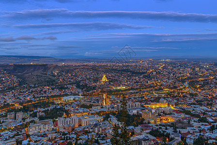 格鲁吉亚第比利斯的见解建筑旅游旅行全景景观天线城市首都建筑学蓝色图片