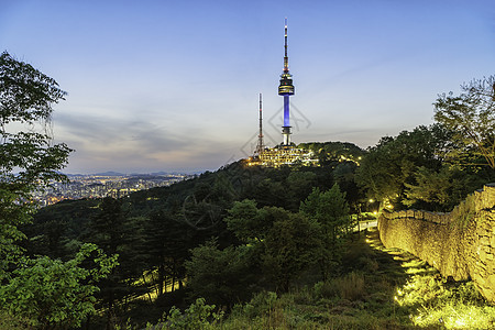 首尔塔 韩国南桑塔天际反射建筑学建筑旅行地标旅游景观天空蓝色图片