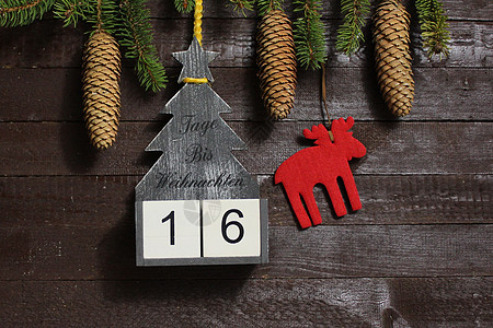 圣诞节倒计时 文本天数直到圣诞节木板冬令日历装饰枝条杉枝倒数木头贺卡时候图片