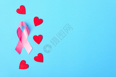 乳腺癌月概念 平坦的顶部视野 粉色丝带和手术活动预防治愈癌症疾病女性乡村蓝色病人图片