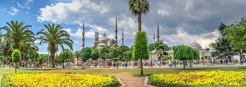 土耳其伊斯坦布尔的蓝色清真寺公园历史性喷泉博物馆金角文化教会建筑尖塔旅行图片