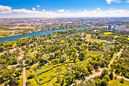 维也纳 多瑙公园绿地和维也纳空中观察S图片