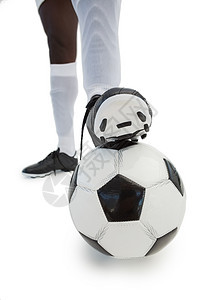 足球运动员站在球场上活动运动服团队足球鞋播放器运动闲暇齿轮背景图片