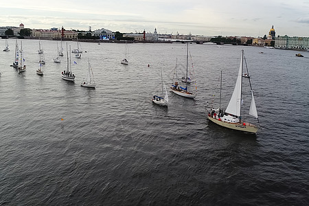 圣彼得堡游艇节 在河内小洞闲暇太阳竞赛新能源人员海浪冲浪运动风帆行动图片