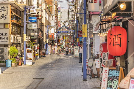 红米纸 有日本袋式干菜的火灯文字购物街旅行广告牌商业灯笼观光街道店铺餐厅图片